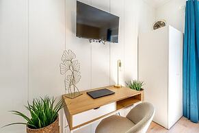 Goa Square Guesthouse by Lisbon with Sintra