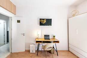 Goa Square Guesthouse by Lisbon with Sintra