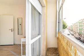 Goa Square Guesthouse by Lisbon with Sintra