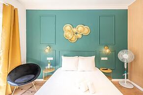 Goa Square Guesthouse by Lisbon with Sintra