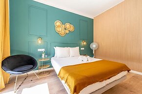 Goa Square Guesthouse by Lisbon with Sintra