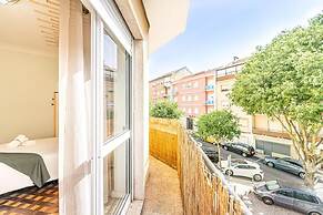 Goa Square Guesthouse by Lisbon with Sintra