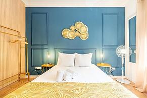 Goa Square Guesthouse by Lisbon with Sintra