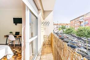 Goa Square Guesthouse by Lisbon with Sintra