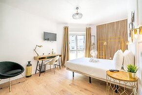 Goa Square Guesthouse by Lisbon with Sintra