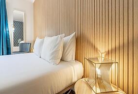 Goa Square Guesthouse by Lisbon with Sintra