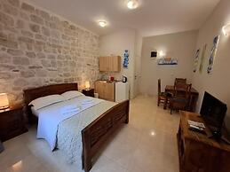Filip Deluxe Rooms