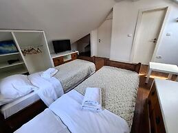 Filip Deluxe Rooms