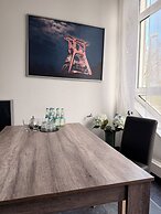 Astoria City Resort by Mayburgh