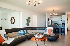 El Combate Oceanview Condos