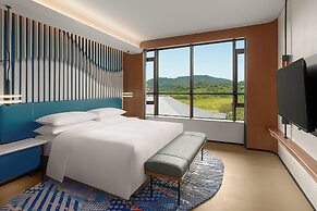 Renaissance Hangzhou Lin'an Hotel