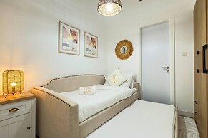 Masdar Oasis 2 Design Apartments By Rhh