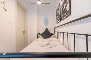 Masdar Oasis 1 Modern Apartmenst By Rhh