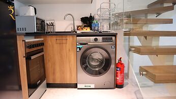 Masdar Oasis 1 Modern Apartmenst By Rhh