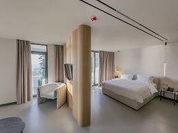 Zins Luxury Rooms 06