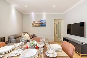 Central Msida Apartment Workspace Wi-fi A C