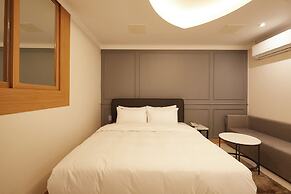 JM HOTEL