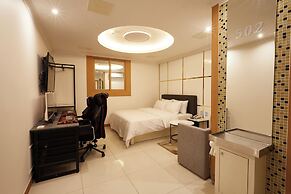 JM HOTEL