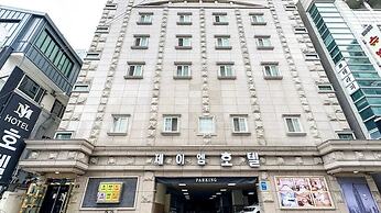 JM HOTEL