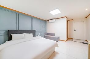 JM HOTEL