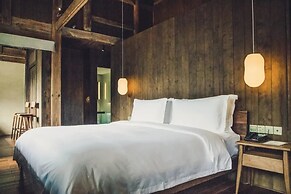 Tsingpu Tulou Retreat