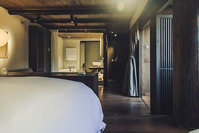 Tsingpu Tulou Retreat