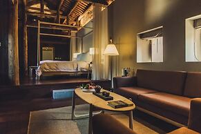 Tsingpu Tulou Retreat