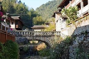 Tsingpu Tulou Retreat