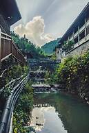Tsingpu Tulou Retreat