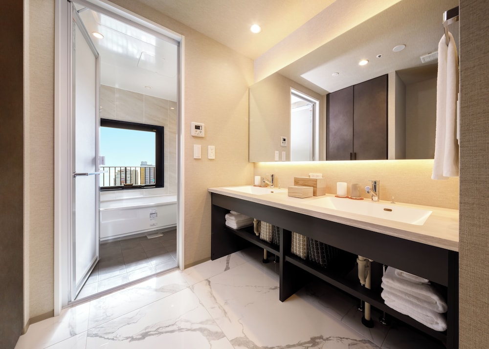 RIHGA Royal Resort Okinawa Chatan