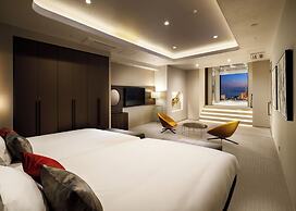 RIHGA Royal Resort Okinawa Chatan