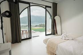 Glamor Kintamani