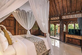 Ubud Dream Villa - Petulu