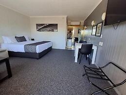 BLUE DIAMOND MOTOR INN