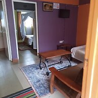 Maya's Guest House