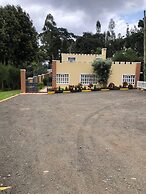 Maya's Guest House