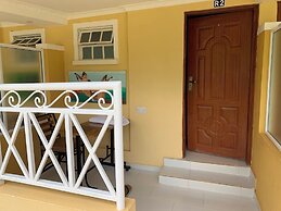 Maya's Guest House