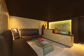 Hotel Hemaadri Grand