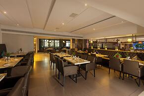 Hotel Hemaadri Grand