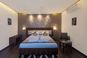 Hotel Hemaadri Grand