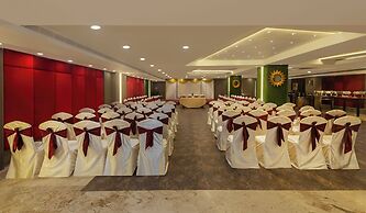 Hotel Hemaadri Grand