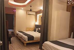 Hotel comfort & Terrace Lounge Deoghar