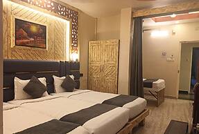 Hotel comfort & Terrace Lounge Deoghar