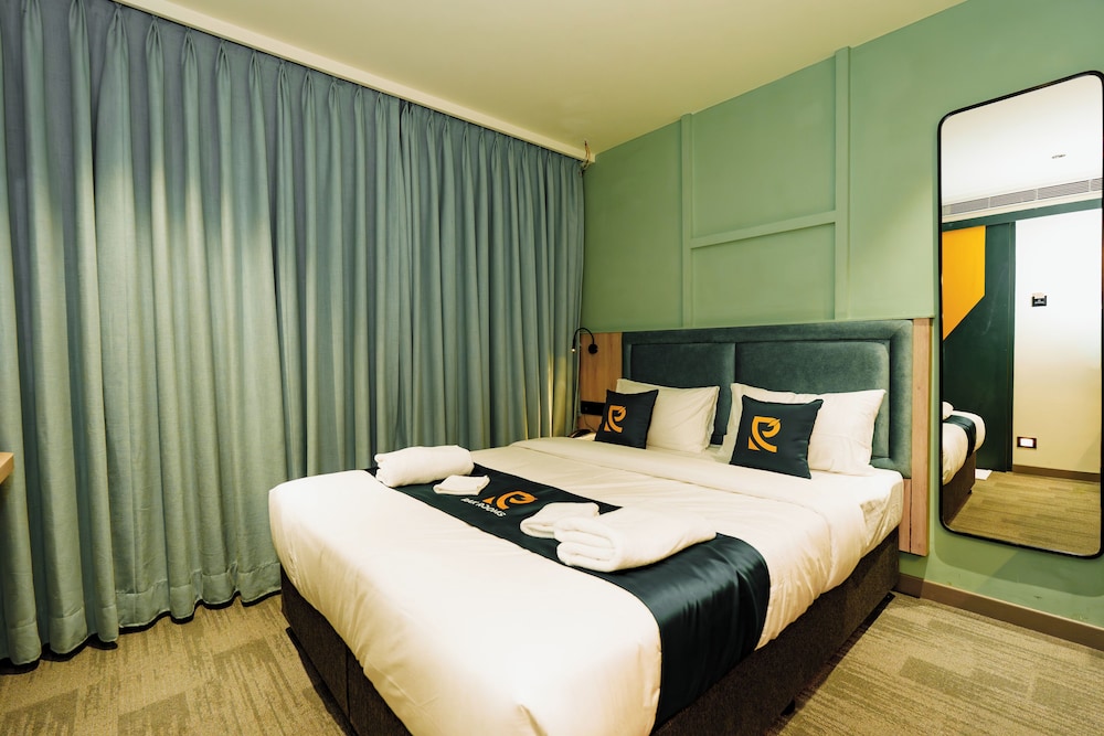 GP Xpress Inn by RAK Rooms
