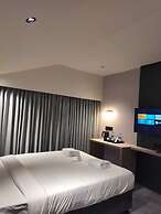 GP Xpress Inn by RAK Rooms
