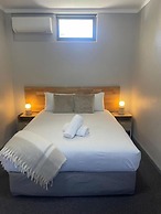 Dawson Motel