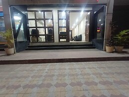 Motel Rajadani Residency