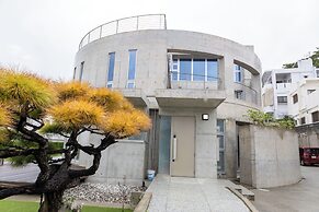 Urban View Villa