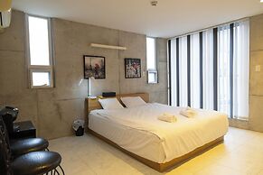 Urban View Villa