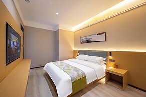 Shiershan Yuntang Hotel